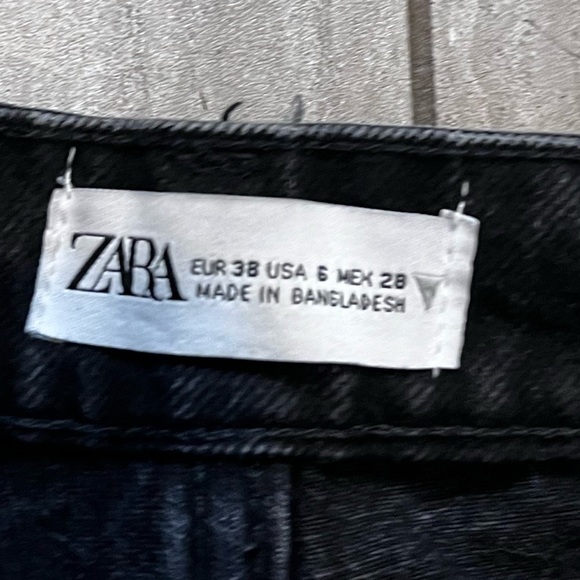 Zara Black Distressed Straight Leg Jeans Size 6 - Picture 2 of 6